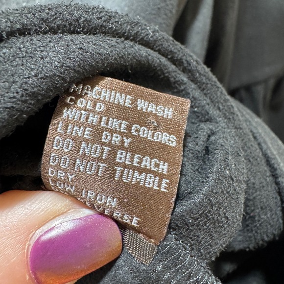 J.McLaughlin Black Faux Suede Bell Sleeve Blouse Womens Large Stretch Keyhole - Picture 7 of 10